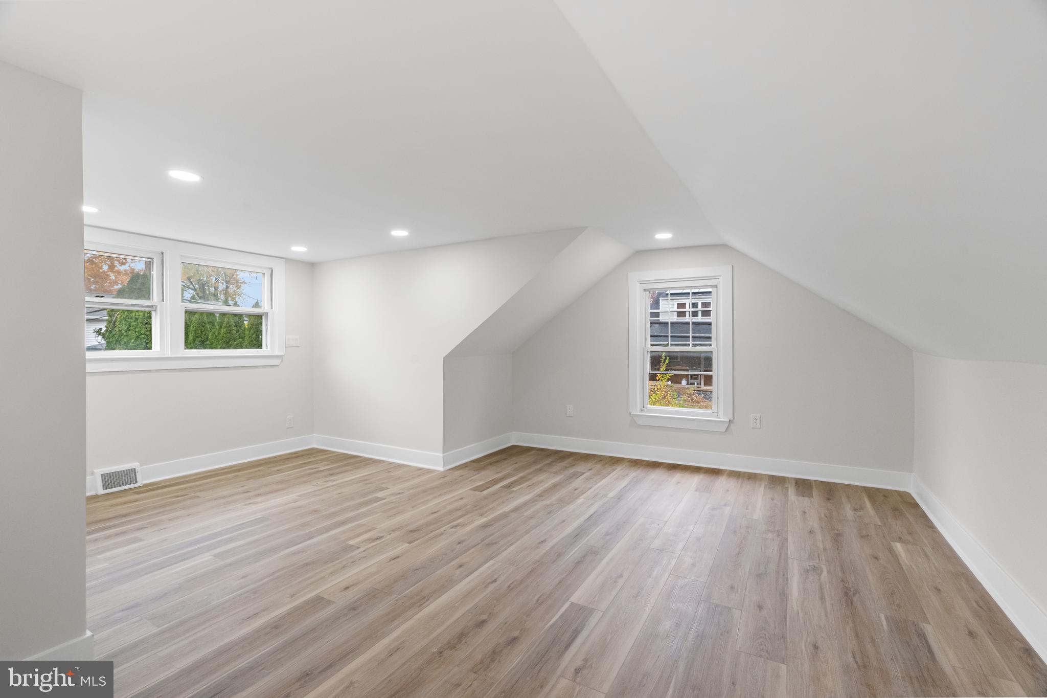 817 Beech Street Reading, PA 19605 - Photo 21 of 30