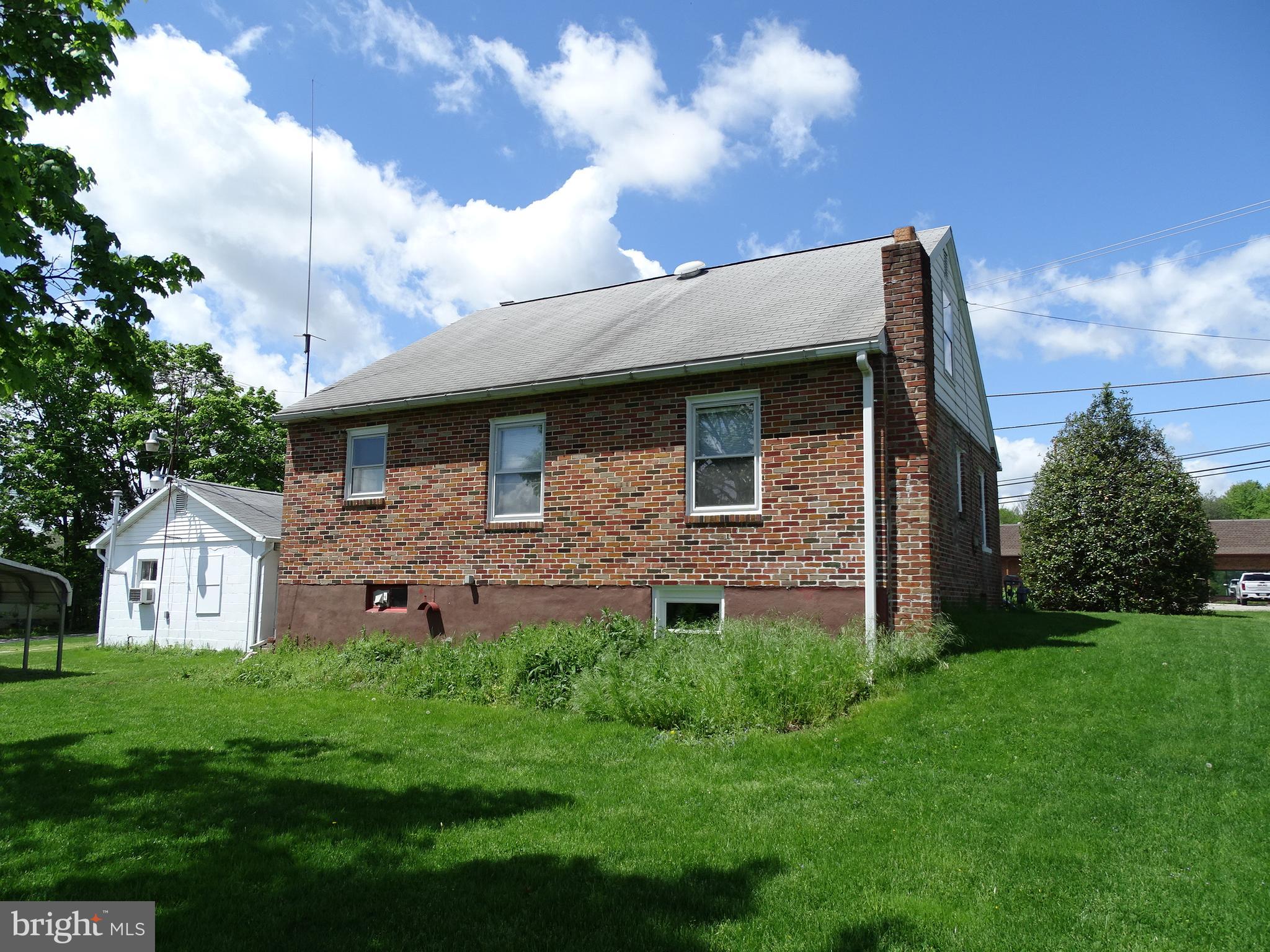2441 Oakland Road Dover, PA 17315 - Photo 2 of 29 Back View