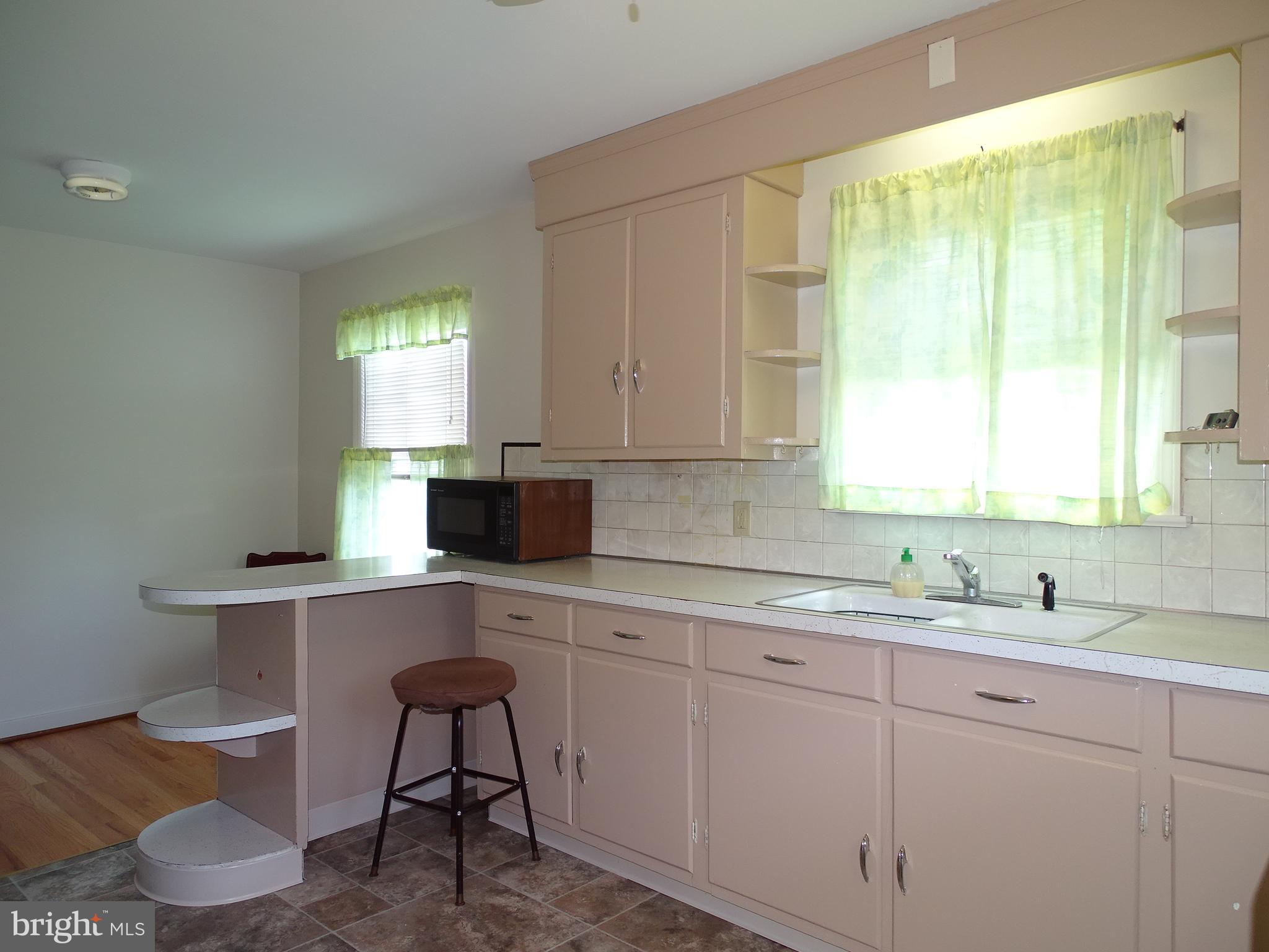 2441 Oakland Road Dover, PA 17315 - Photo 14 of 29 Kitchen