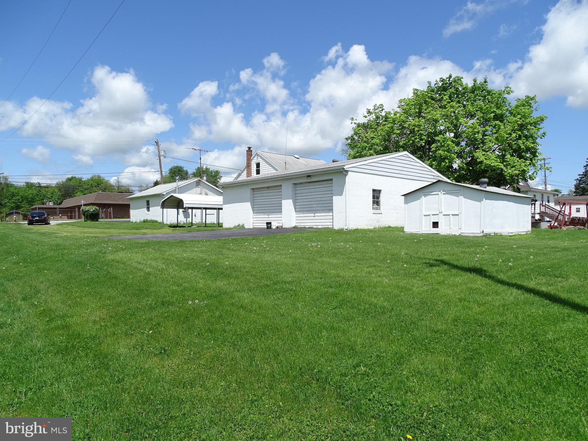 2441 Oakland Road Dover, PA 17315 - Photo 28 of 29 Back View