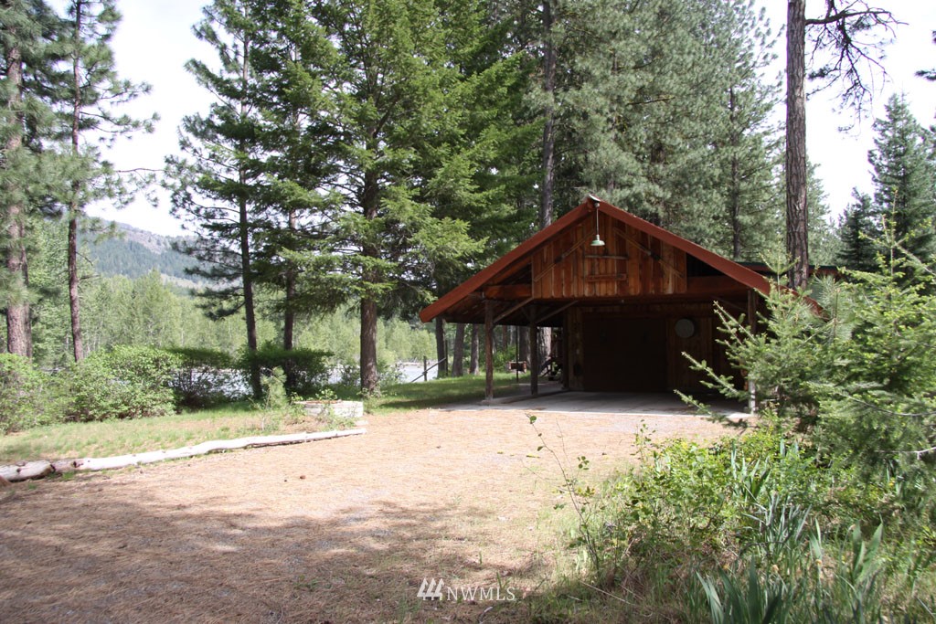 18113 State Rte 20 Winthrop, WA 98862 - Photo 3 of 25 Gallery Image 3