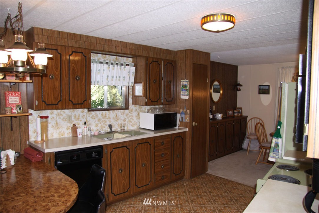 18113 State Rte 20 Winthrop, WA 98862 - Photo 9 of 25 Gallery Image 9