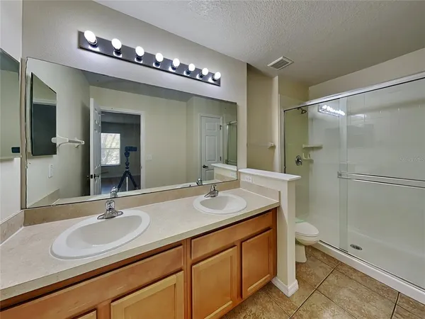 $2,099 | 3766 Collingwood Lane, Oviedo, FL 32765