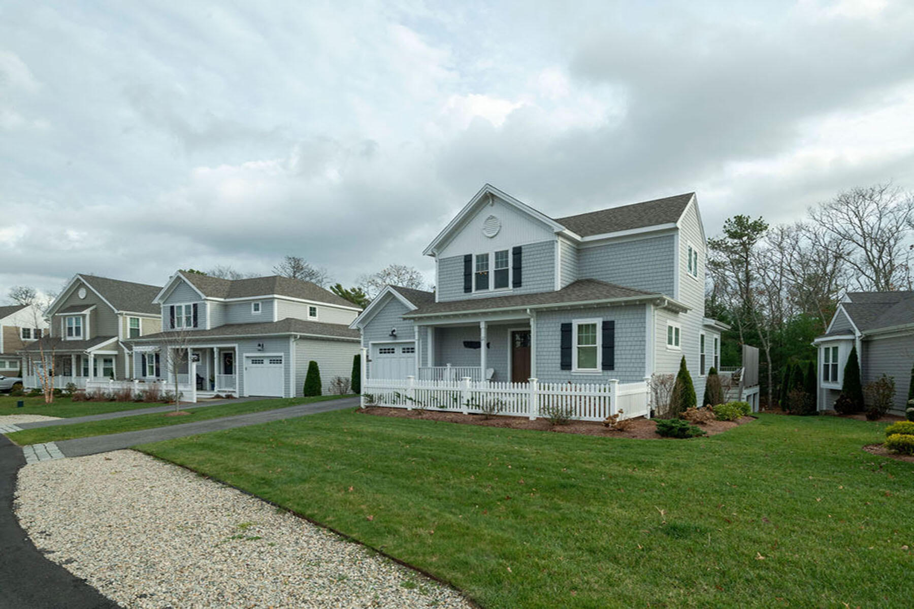 39 Cottage Lane Mashpee, MA 02649 - Photo 3 of 35 a front view of house with yard and green space
