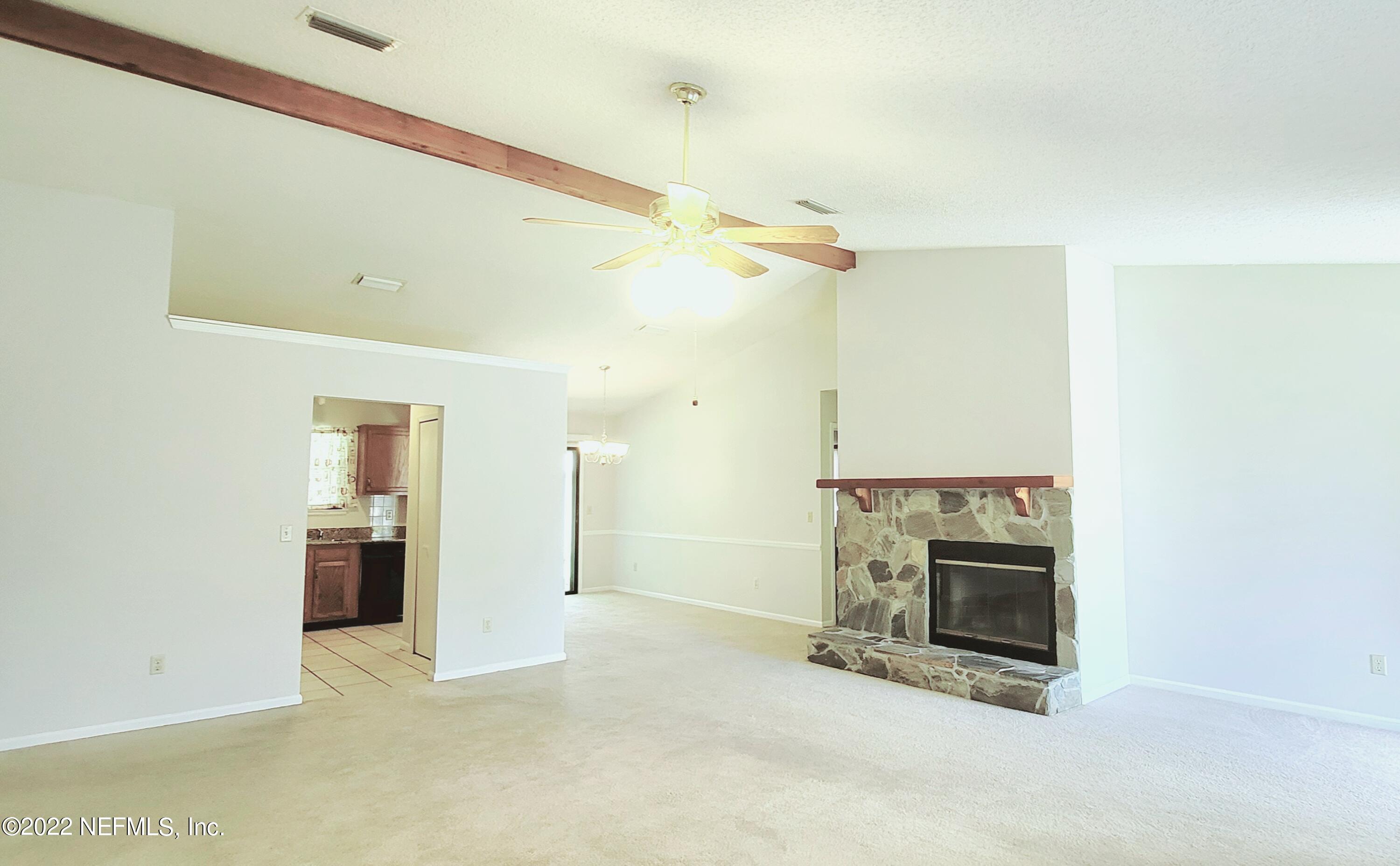 8427 Winter Berry Road Jacksonville, FL 32210 - Photo 4 of 17 pic11