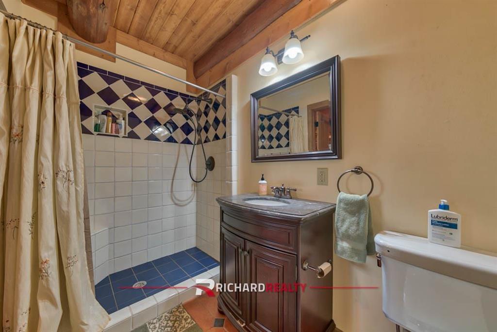 1727 Highway 14 Shell, WY 82441 - Photo 19 of 62 Gallery Image 19