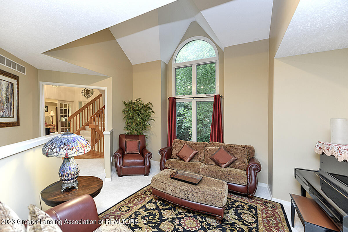 4335 Aztec Way Okemos, MI 48864 - Photo 7 of 41 07