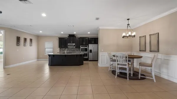 $475,000 | 476 Bellissimo Place, Howey-in-the-Hills, FL 34737