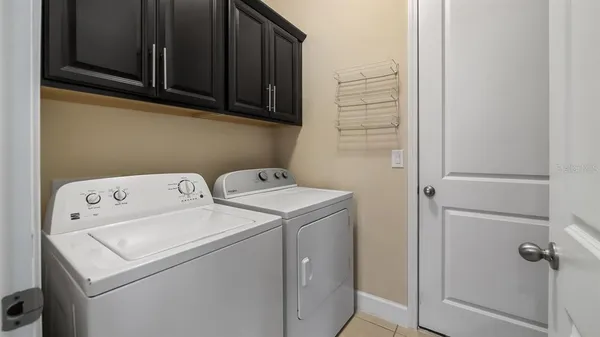 $475,000 | 476 Bellissimo Place, Howey-in-the-Hills, FL 34737