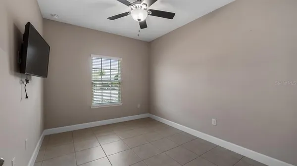 $475,000 | 476 Bellissimo Place, Howey-in-the-Hills, FL 34737