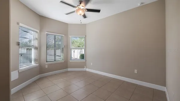 $475,000 | 476 Bellissimo Place, Howey-in-the-Hills, FL 34737