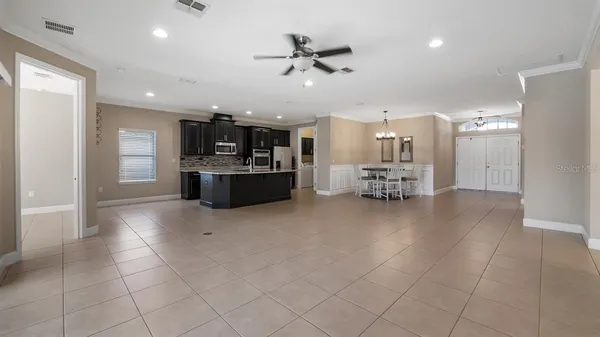 $475,000 | 476 Bellissimo Place, Howey-in-the-Hills, FL 34737