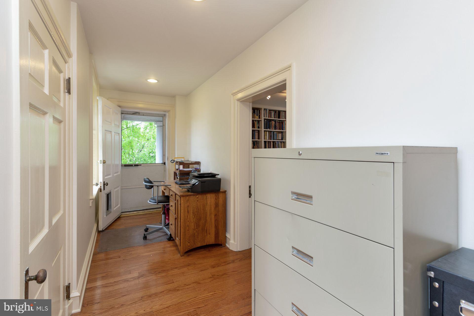 115 Roumfort Road, Unit 1 Philadelphia, PA 19119 - Photo 16 of 39