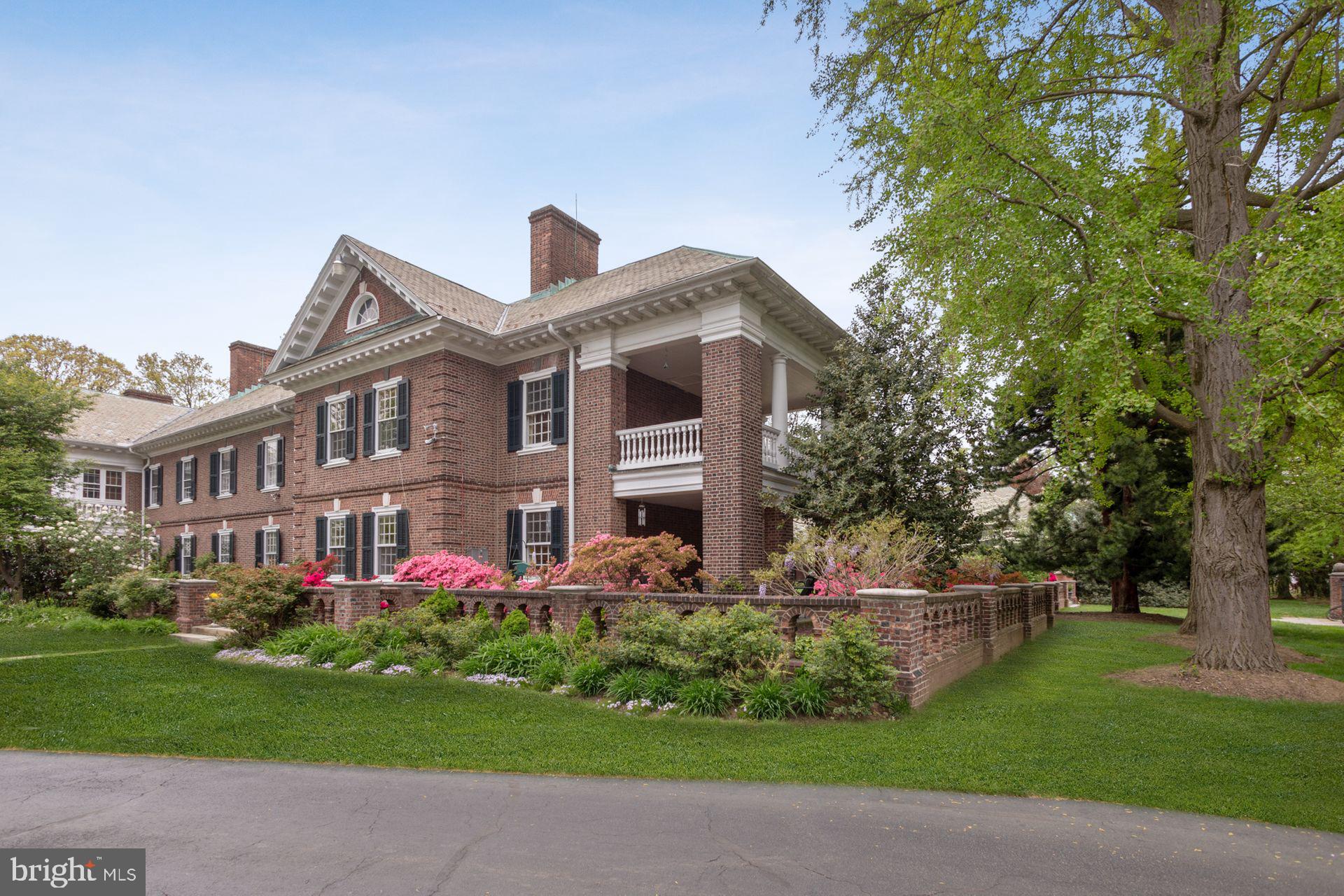 115 Roumfort Road, Unit 1 Philadelphia, PA 19119 - Photo 3 of 39