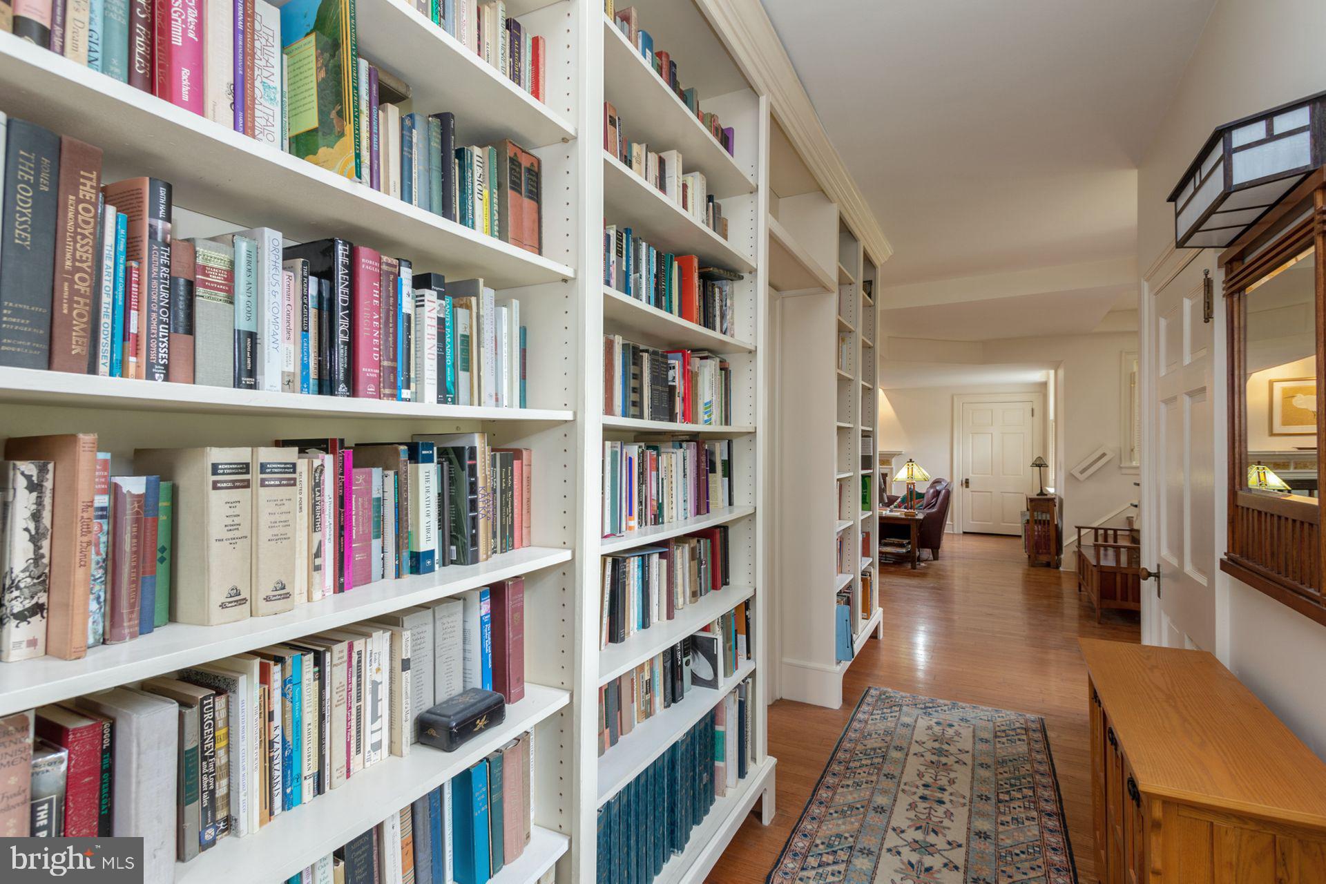 115 Roumfort Road, Unit 1 Philadelphia, PA 19119 - Photo 5 of 39