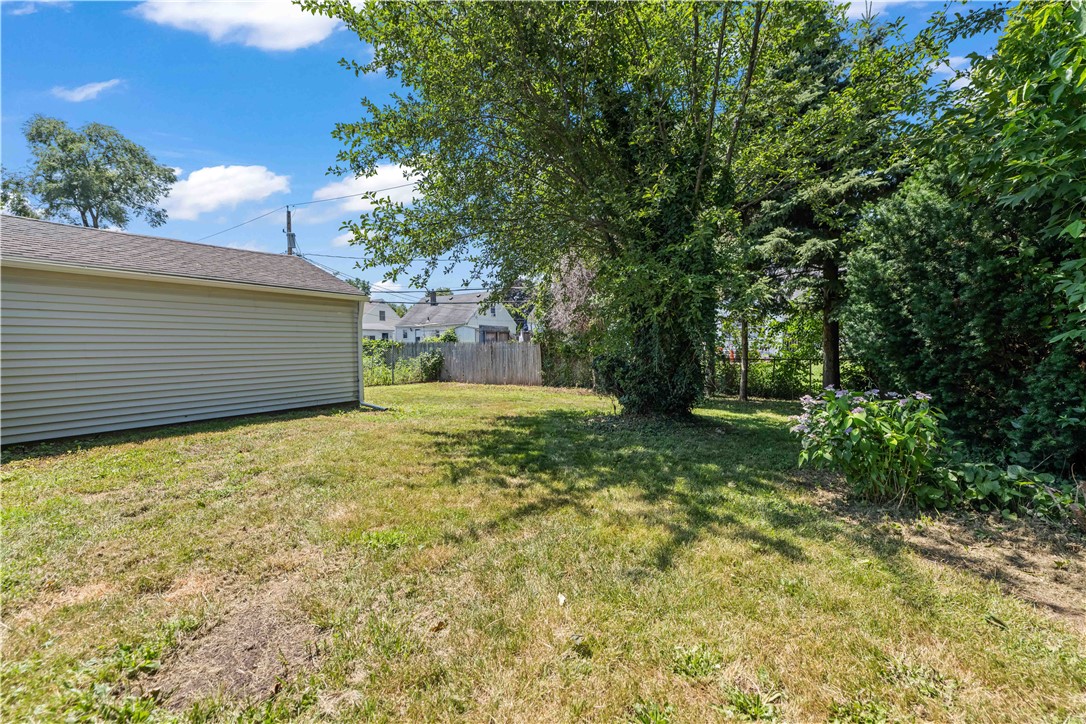 153 Greenfield Road Greece, NY 14626 - Photo 23 of 24