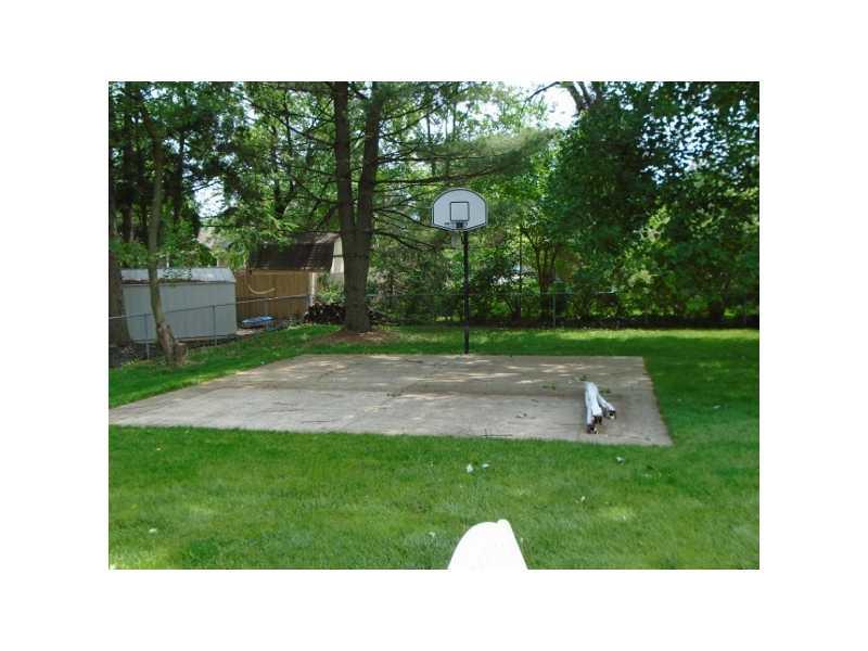 623 Griffin Road Indianapolis, IN 46227 - Photo 12 of 14 Gallery Image 12