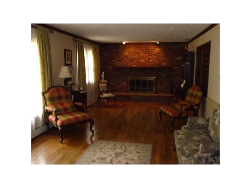 623 Griffin Road Indianapolis, IN 46227 - Photo 6 of 14 Gallery Image 6