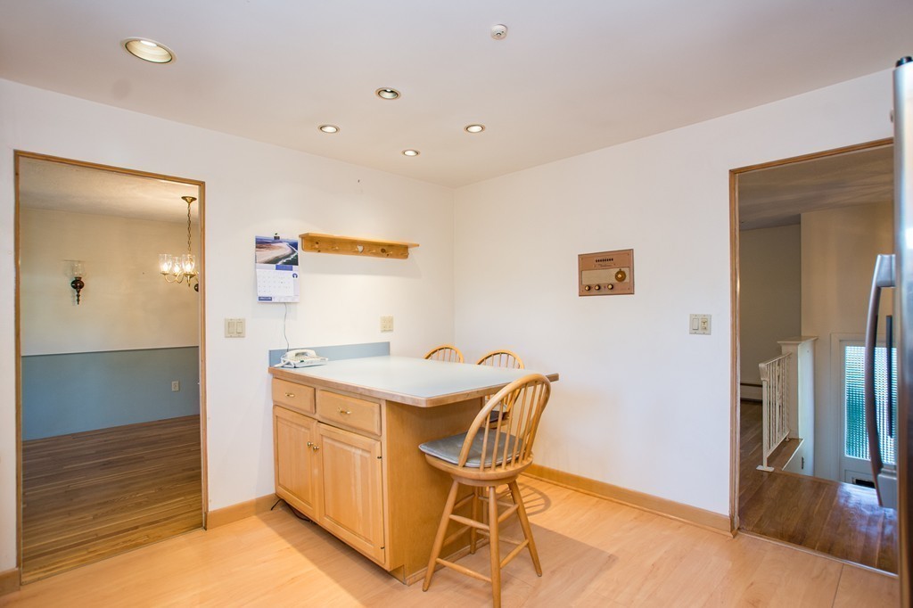 8 Spafford Road Milton, MA 02186 - Photo 11 of 30