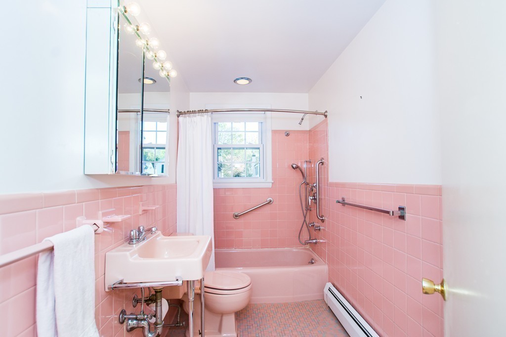 8 Spafford Road Milton, MA 02186 - Photo 19 of 30