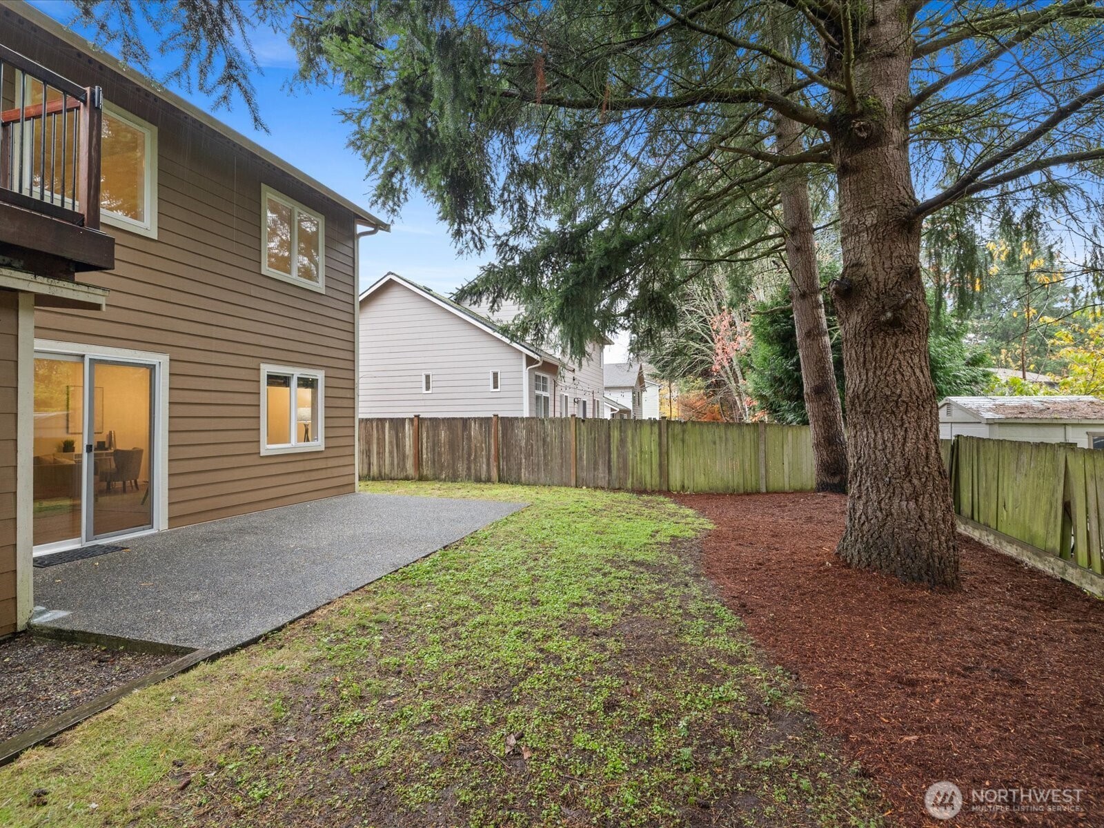 3129 200th Place Southeast Bothell, WA 98012 - Photo 32 of 38 a backyard of a house with lots of green space