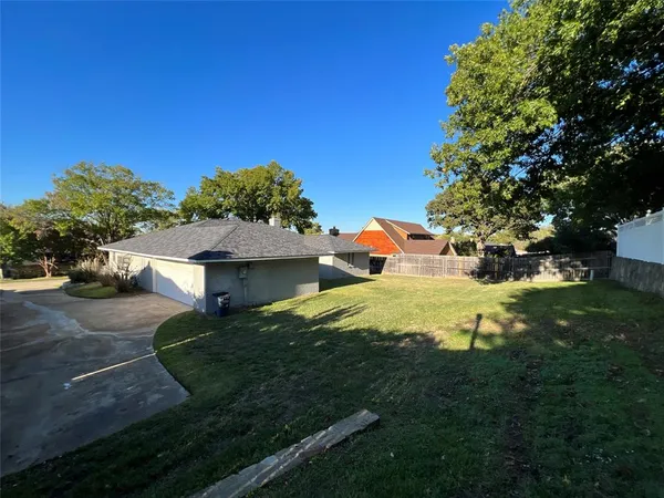 $2,895 | 1108 Berkshire Court, Trophy Club, TX 76262