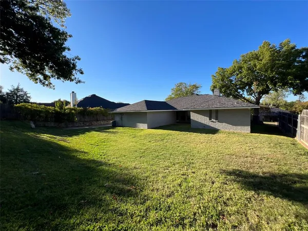 $2,895 | 1108 Berkshire Court, Trophy Club, TX 76262