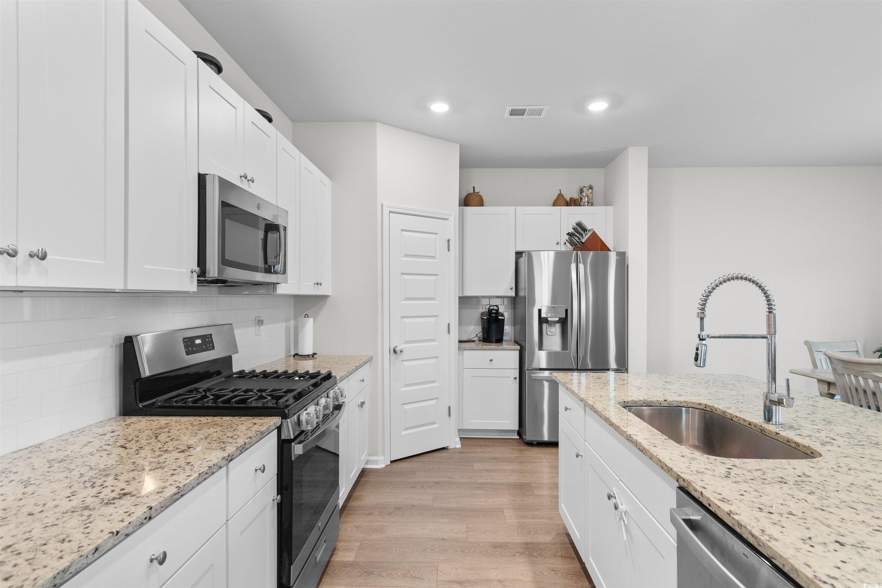 1057 Saltgrass Way Myrtle Beach, SC 29588 - Photo 4 of 27