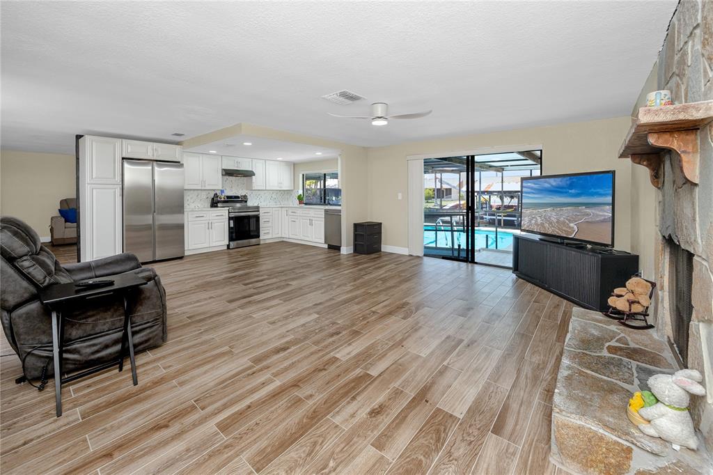 9903 San Mateo Way Port Richey, FL 34668 - Photo 11 of 54