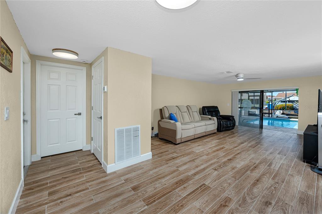 9903 San Mateo Way Port Richey, FL 34668 - Photo 6 of 54