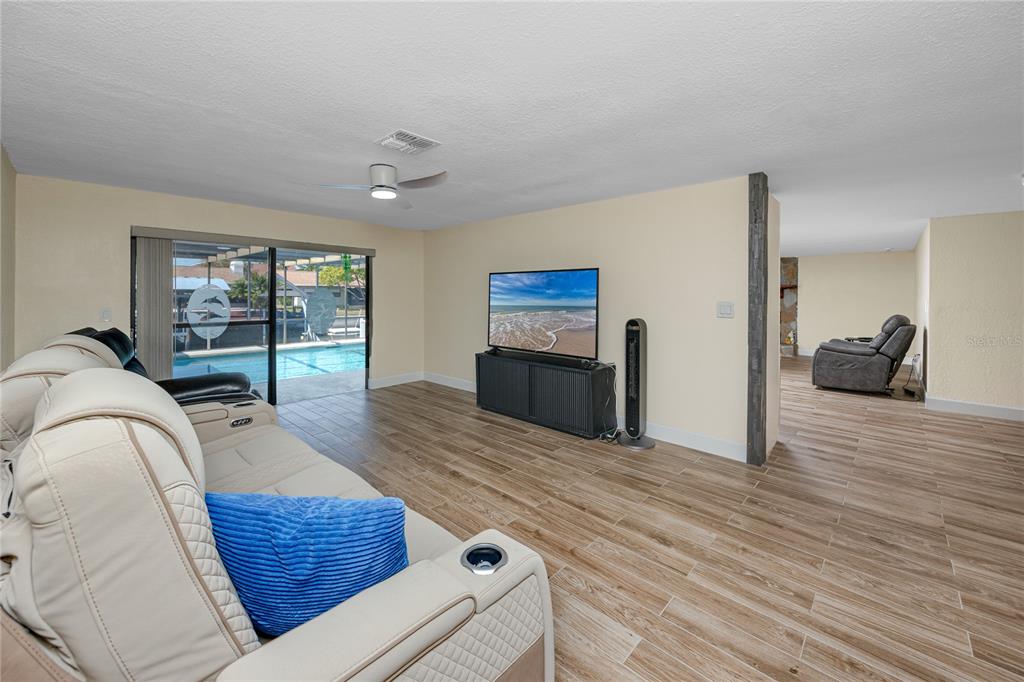 9903 San Mateo Way Port Richey, FL 34668 - Photo 8 of 54