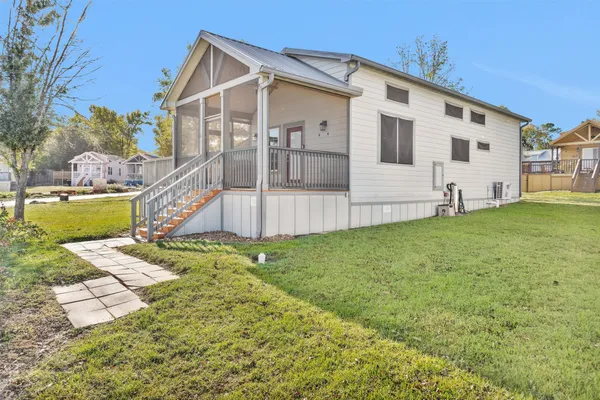 $1,500 | 12922 Longstreet Road, Unit 711, Willis, TX 77318