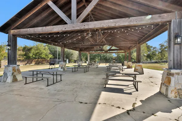 $1,500 | 12922 Longstreet Road, Unit 711, Willis, TX 77318