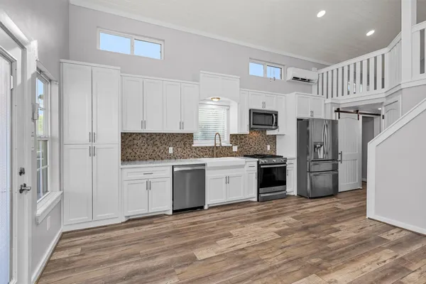 $1,500 | 12922 Longstreet Road, Unit 711, Willis, TX 77318