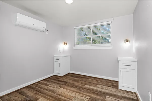 $1,500 | 12922 Longstreet Road, Unit 711, Willis, TX 77318