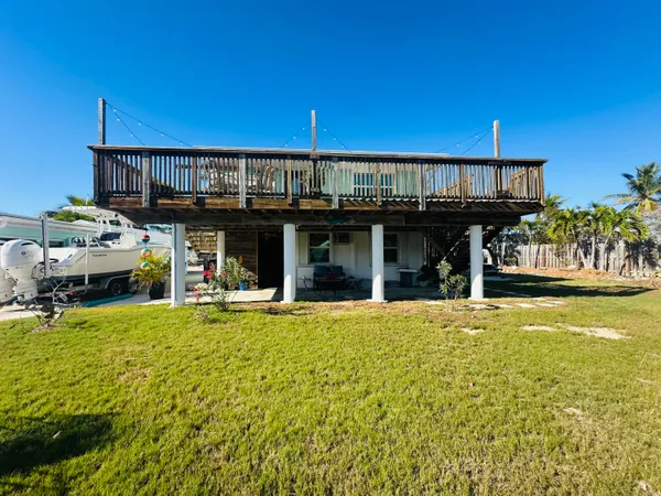 a view of a house with swimming pool