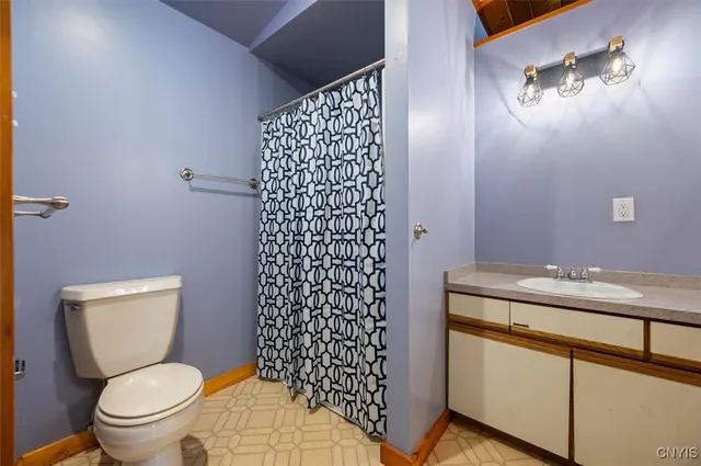 $389,900 | 6895 Hughes Road East, Marshall, NY 13328