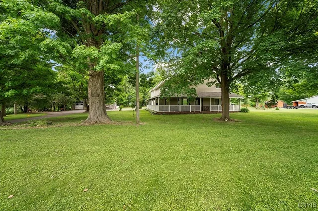 $389,900 | 6895 Hughes Road East, Marshall, NY 13328