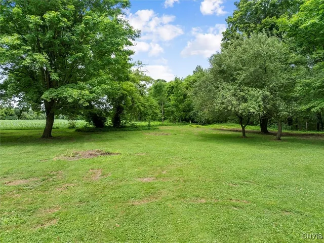 $389,900 | 6895 Hughes Road East, Marshall, NY 13328