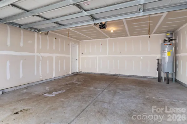 $2,300 | 386 Hollingswood Drive, Statesville, NC 28625
