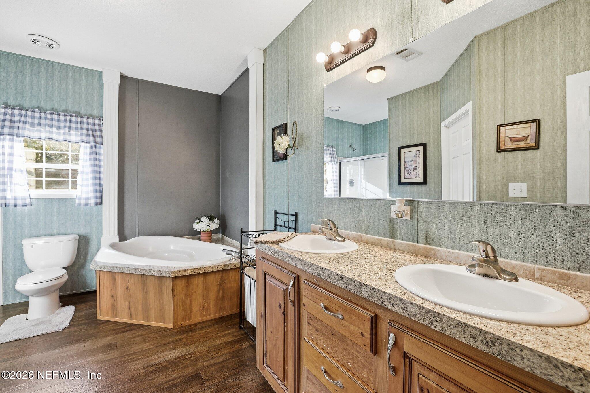 5720 Bitter Root Street Keystone Heights, FL 32656 - Photo 22 of 31 Master Bath