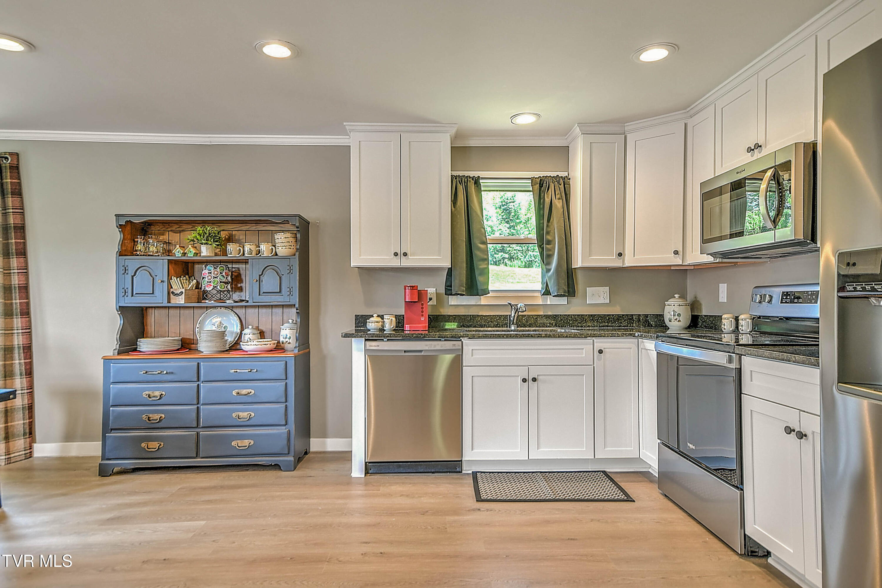 468 Sokassa Road Newland, NC 28657 - Photo 15 of 55 390 Sokassa #2 TN-19