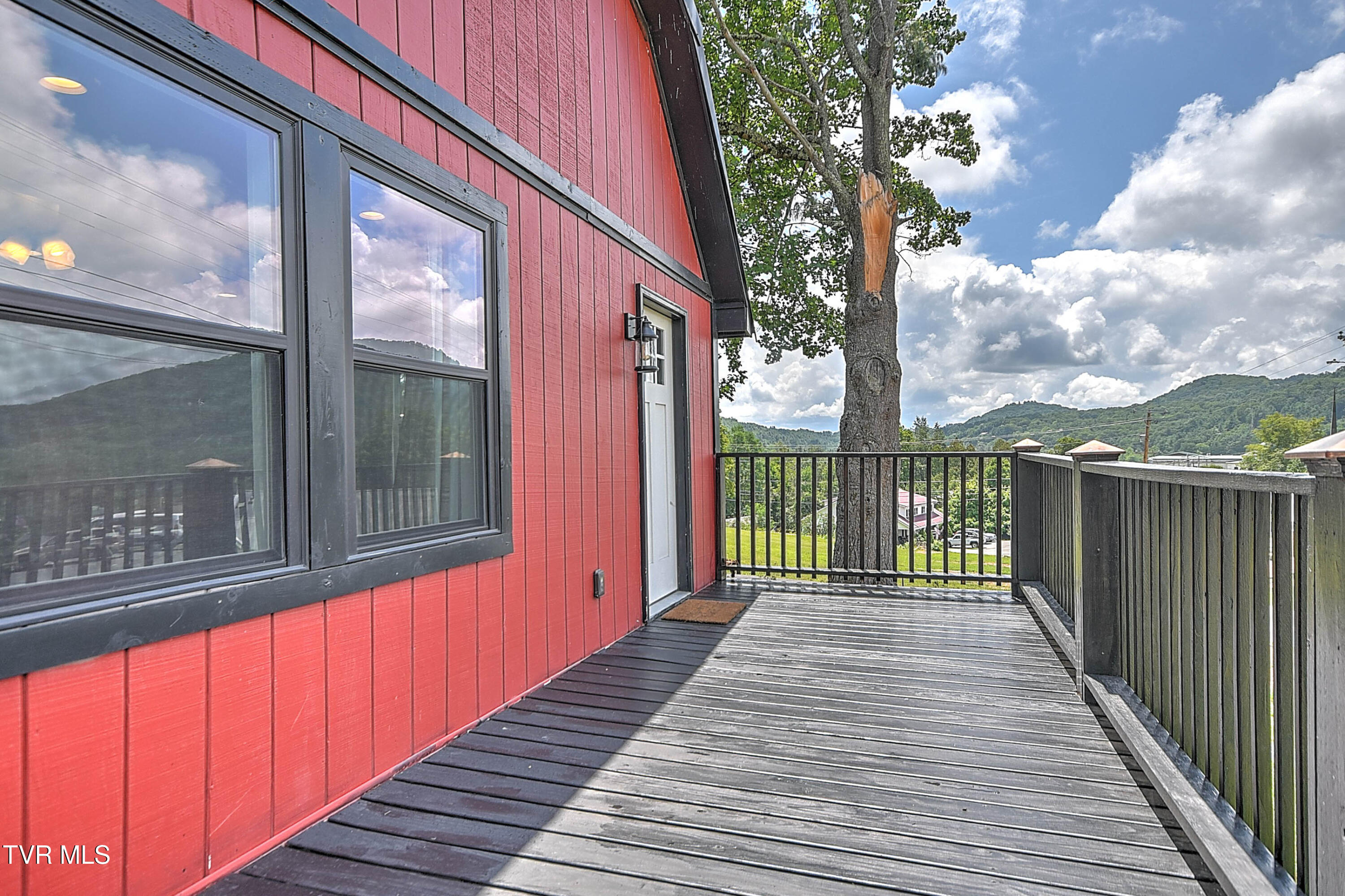 468 Sokassa Road Newland, NC 28657 - Photo 2 of 55 390 Sokassa #2 TN-5