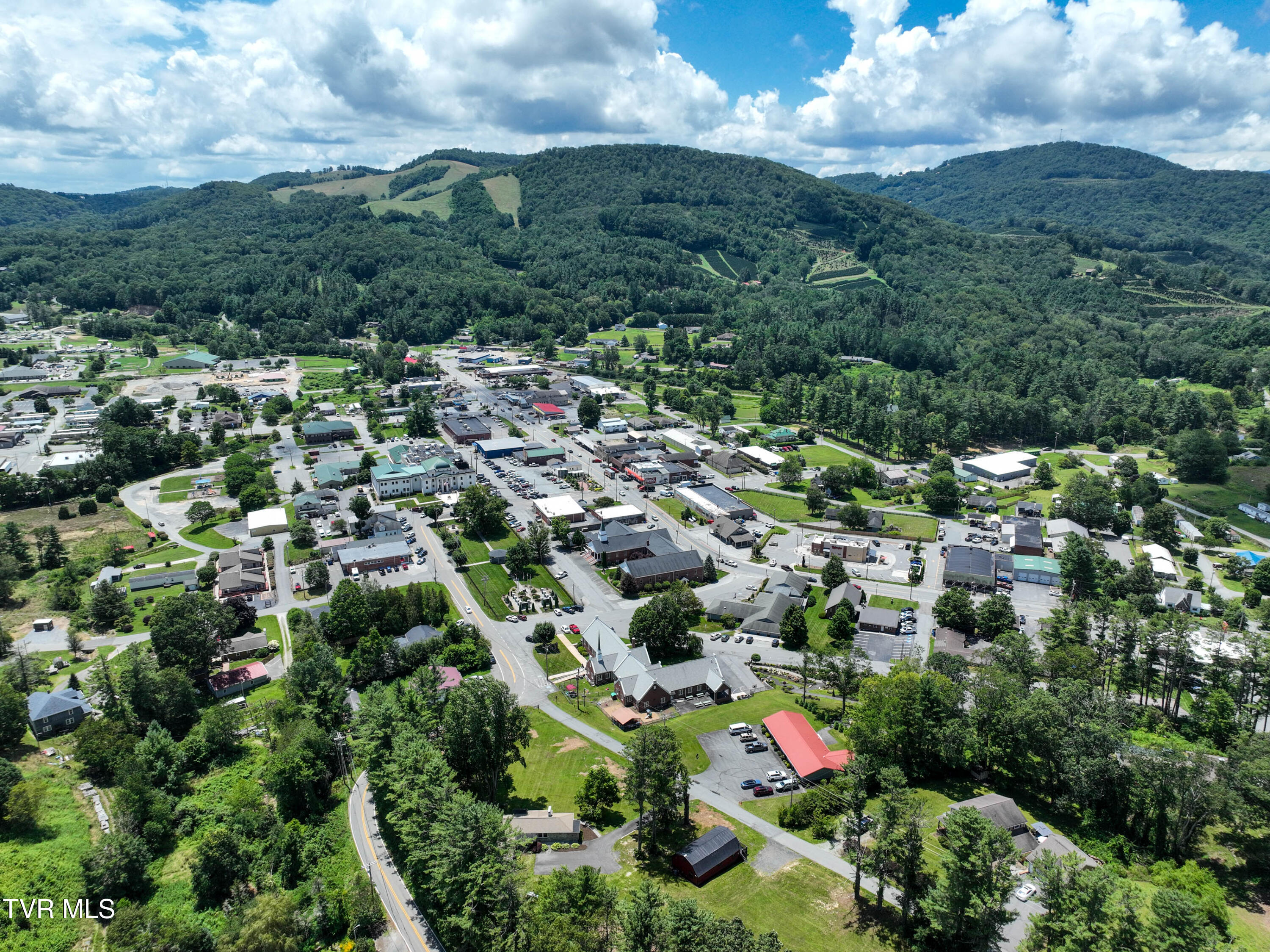 468 Sokassa Road Newland, NC 28657 - Photo 39 of 55 390 Sokassa Drone NICKENS-16