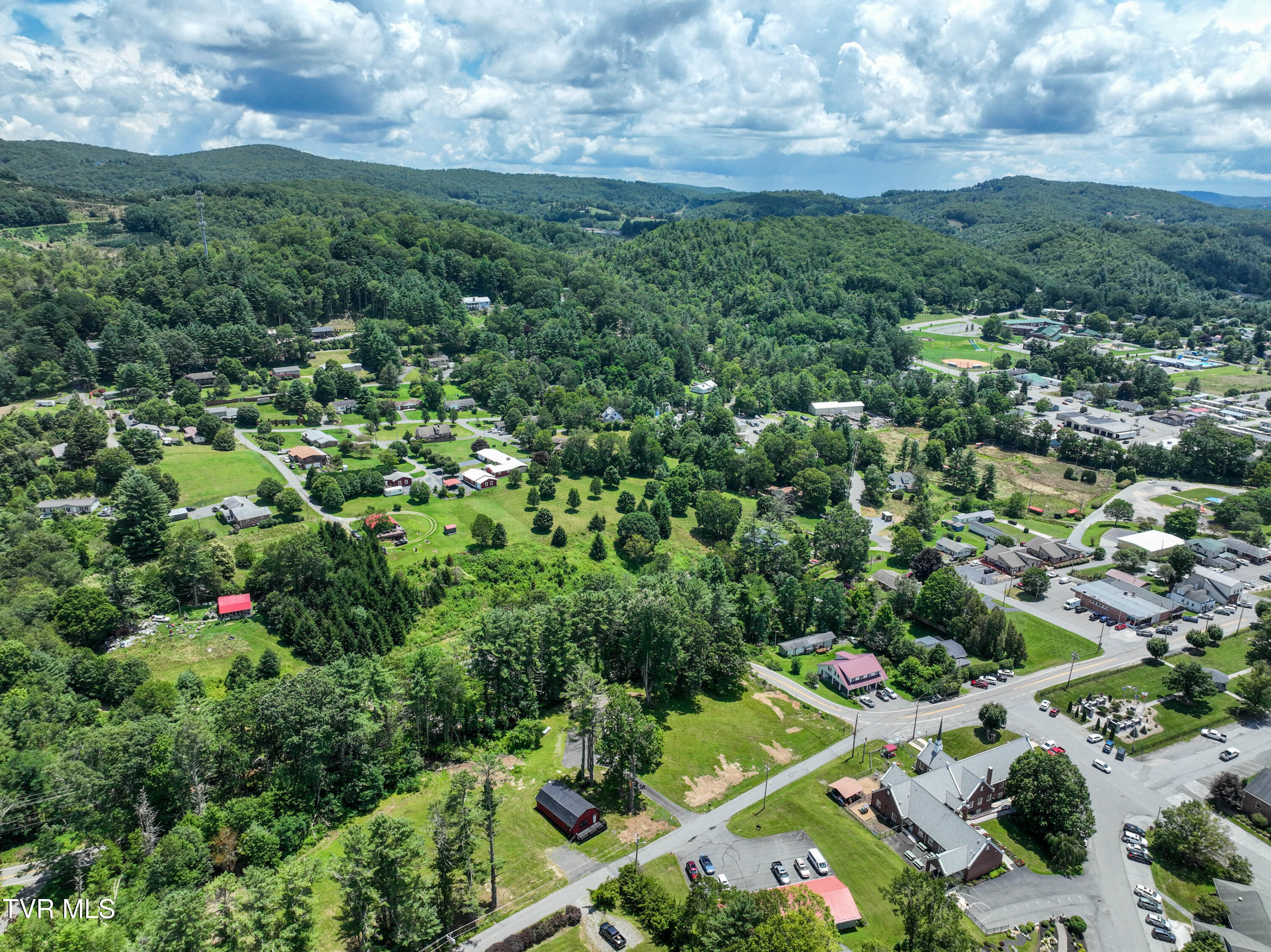 468 Sokassa Road Newland, NC 28657 - Photo 42 of 55 390 Sokassa Drone NICKENS-19