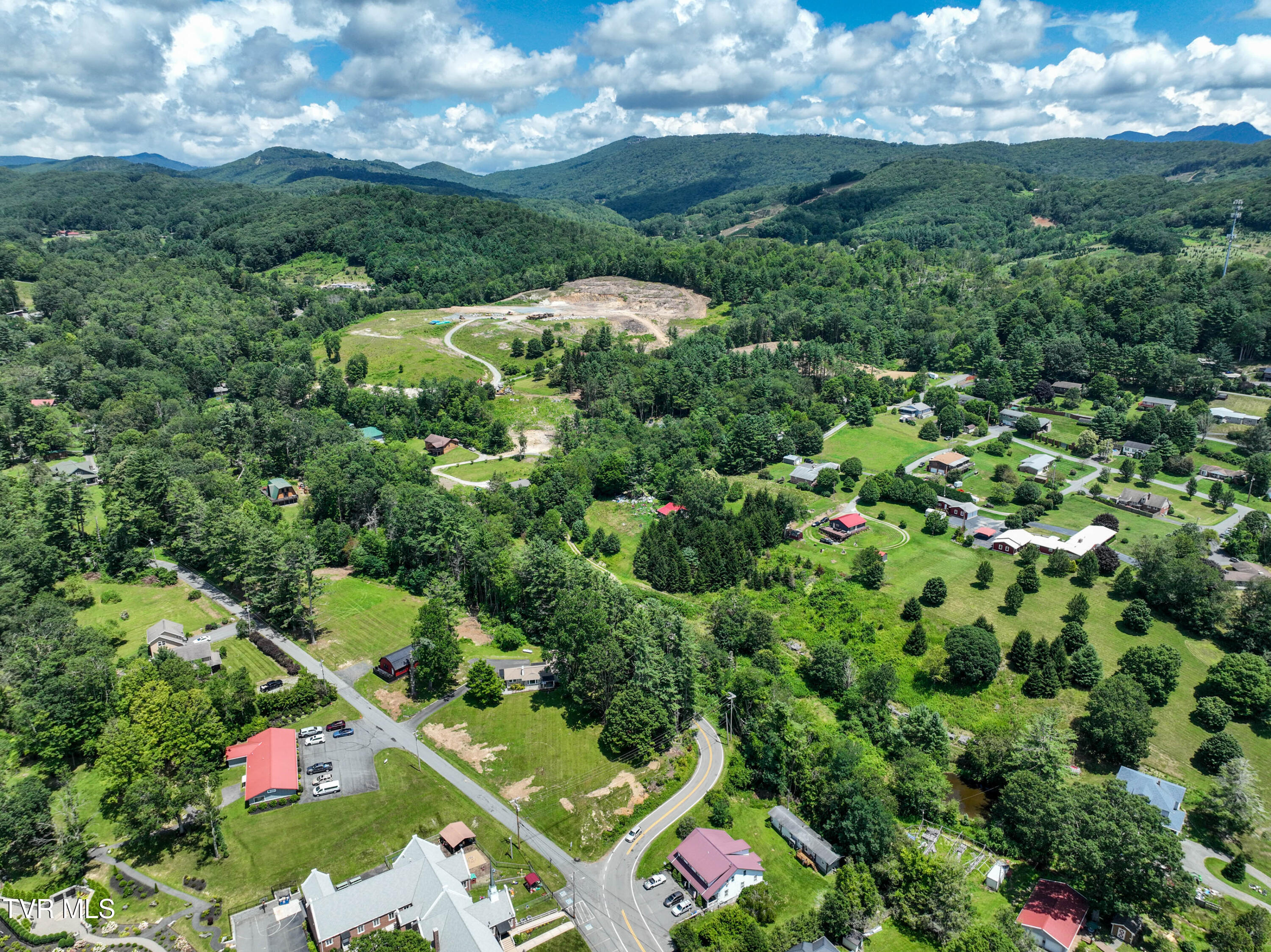 468 Sokassa Road Newland, NC 28657 - Photo 44 of 55 390 Sokassa Drone NICKENS-21