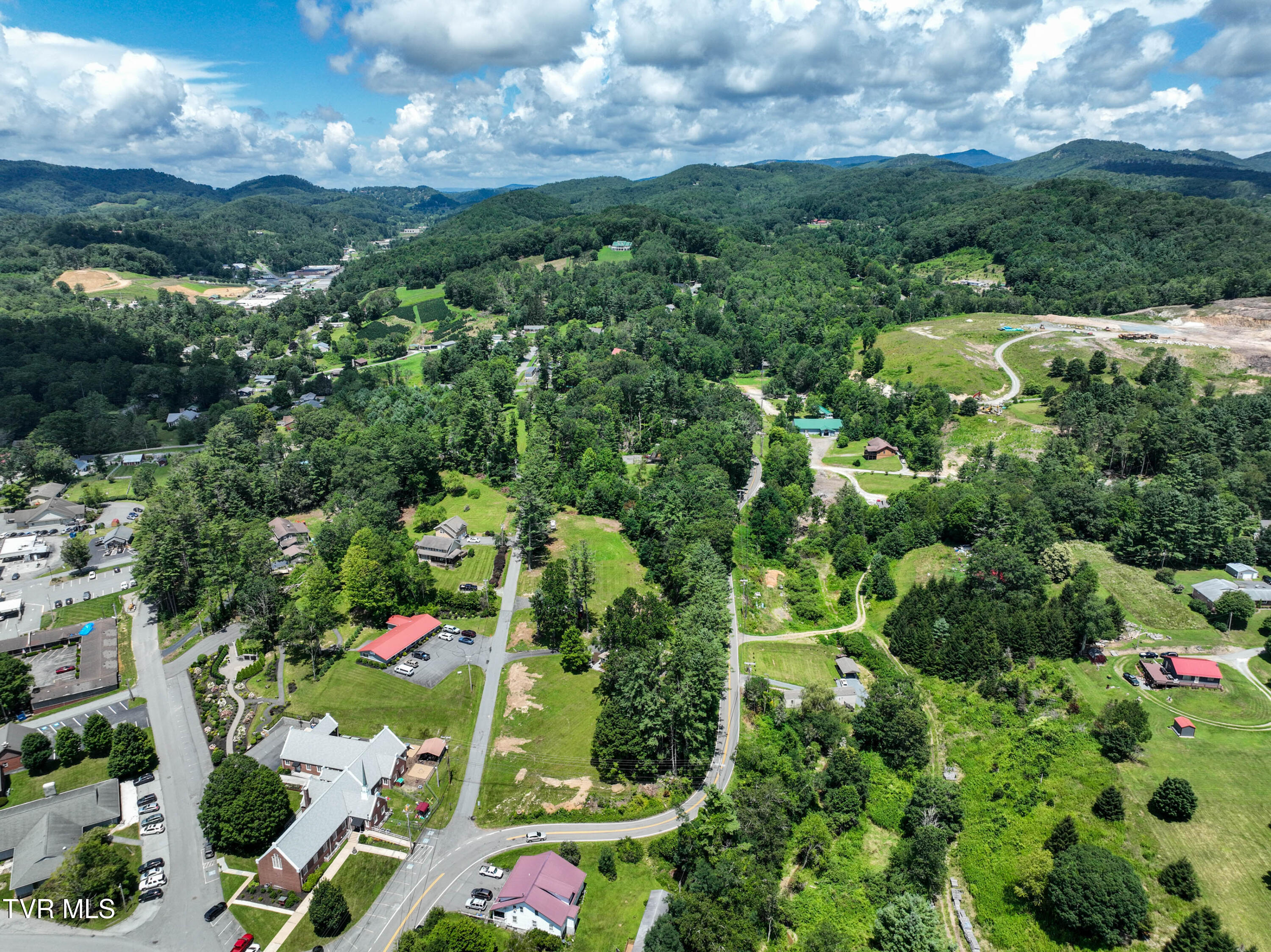 468 Sokassa Road Newland, NC 28657 - Photo 45 of 55 390 Sokassa Drone NICKENS-22