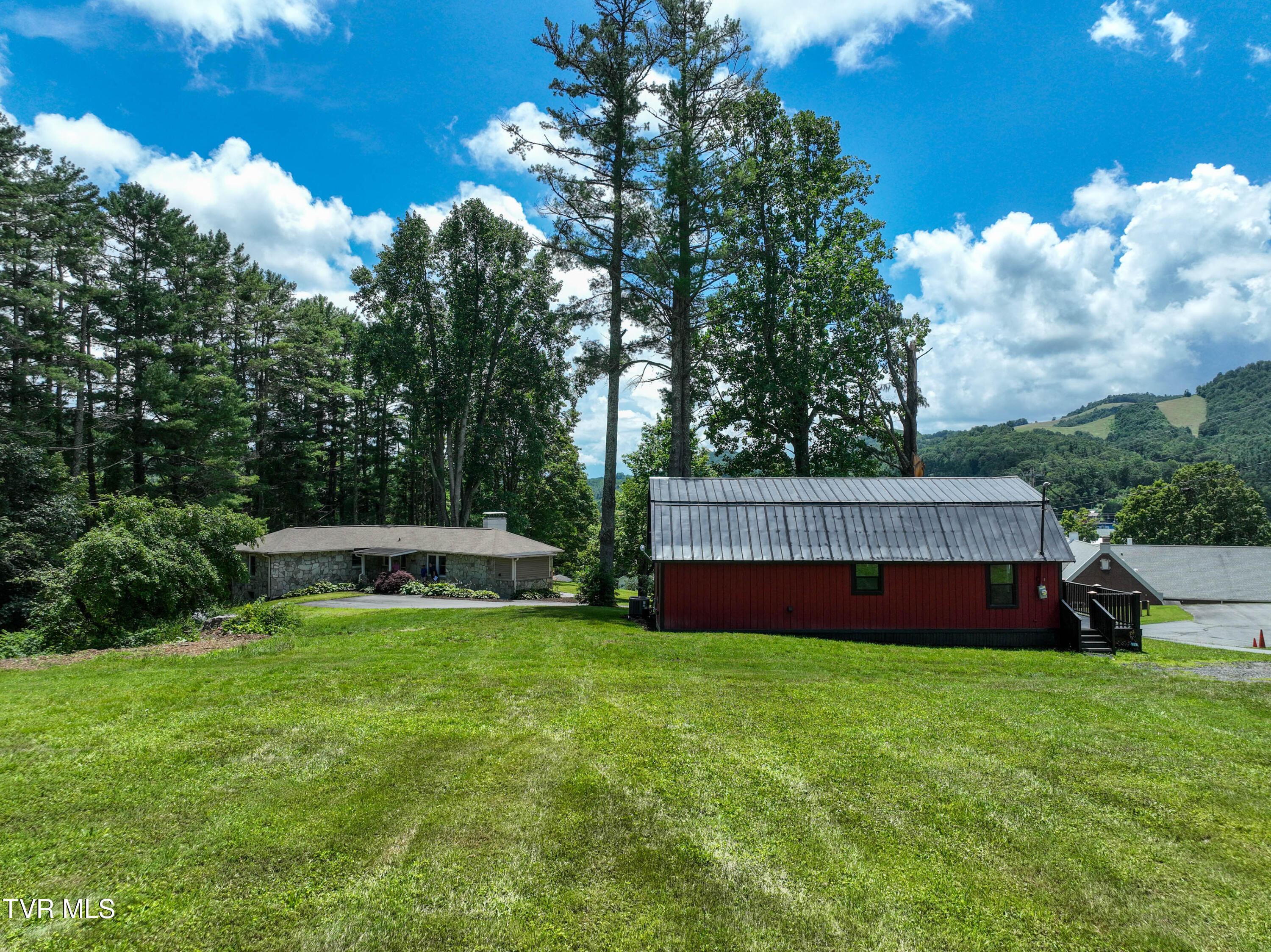468 Sokassa Road Newland, NC 28657 - Photo 53 of 55 390 Sokassa Drone NICKENS-33