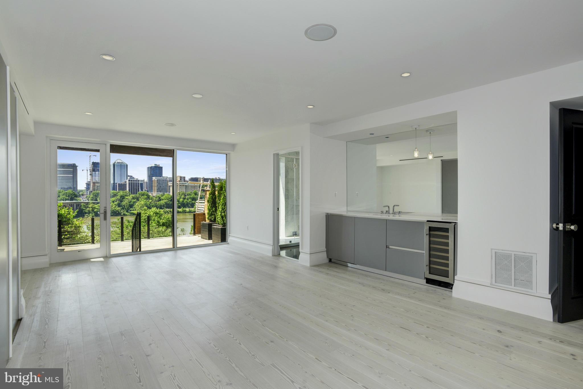 3614 Prospect Street Northwest Washington, DC 20007 - Photo 9 of 21 Family Room/Guest Suite