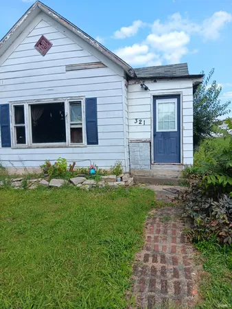 $61,249 | 321 North Chicago Avenue, Brazil, IN 47834